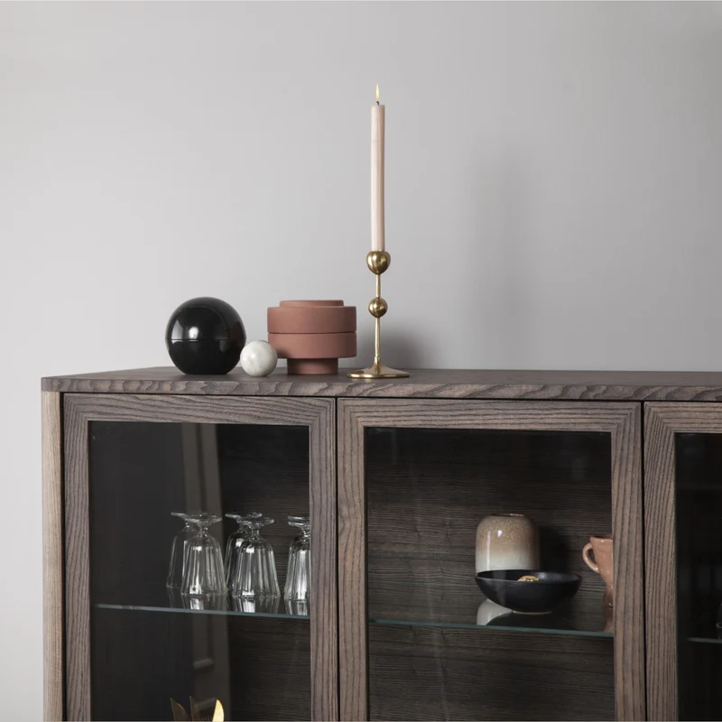 Welve - Vitrine 150cm | Metallgestell Schwarz - Eiche Massiv UP