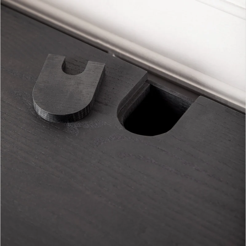 Welve - HIFI Sideboard 139cm | Metallgestell Schwarz - Esche Massiv UP