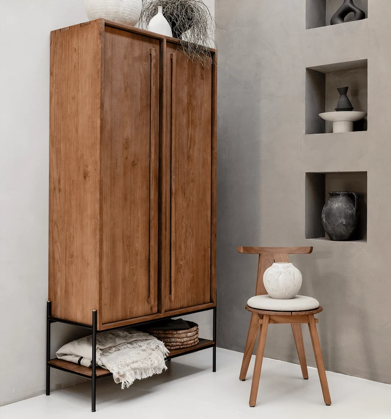 Schrank Outline