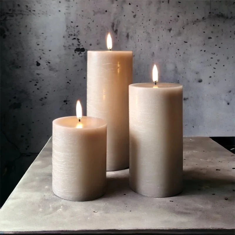LED Stumpfkerze Beige Rustic, Ø 7,8 x 15,2 cm