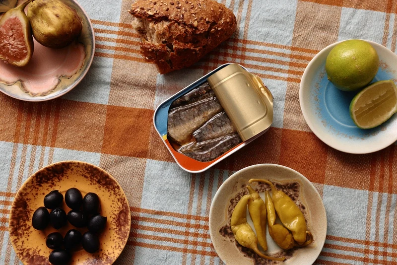 70's ceramics: Untertasse Rocky