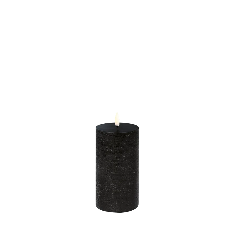 LED Blockkerze Schwarz Rustic Ø 7,8cm x 15 cm