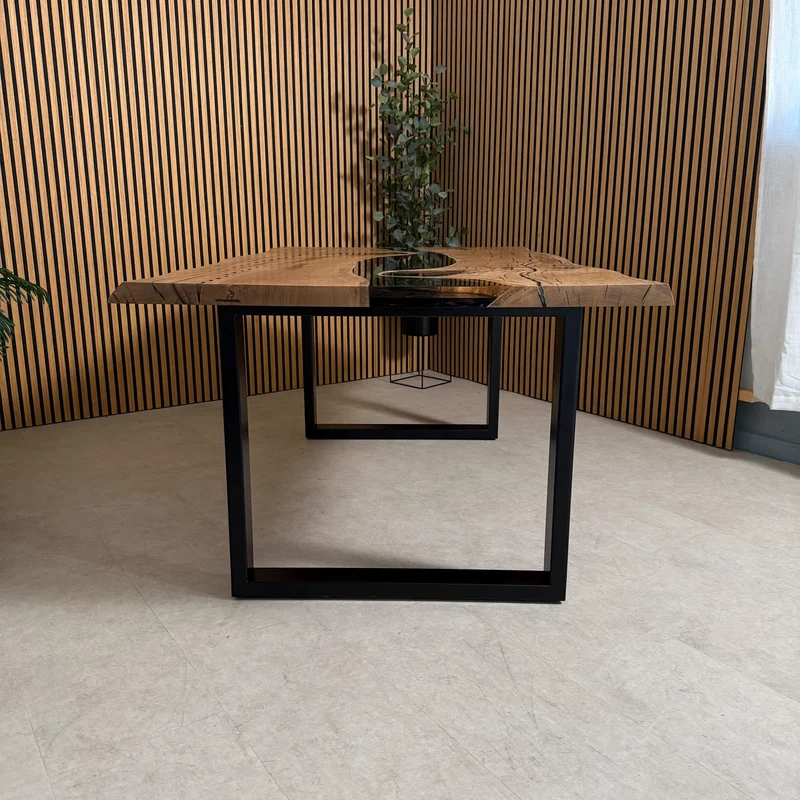 Sale! Epoxidharz Esstisch aus Eiche | 180 cm x 107 cm