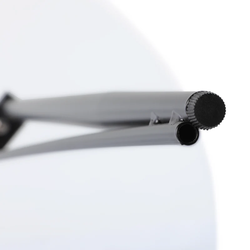 Runder Esstisch mit 80 cm Glasplatte und Schwarze Eisen-Haarspangenbeine – UDINEGL