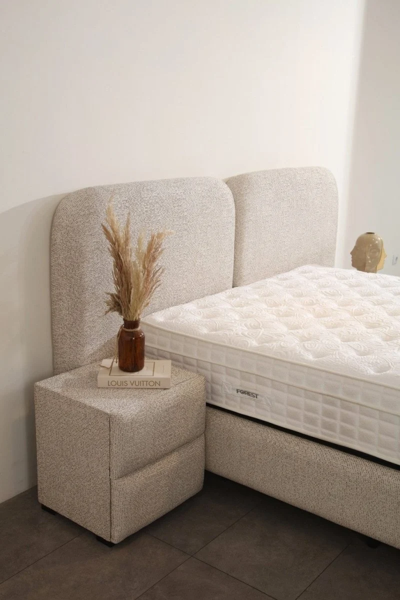 Boxspringbett Reo – mit 2 Nachttischen