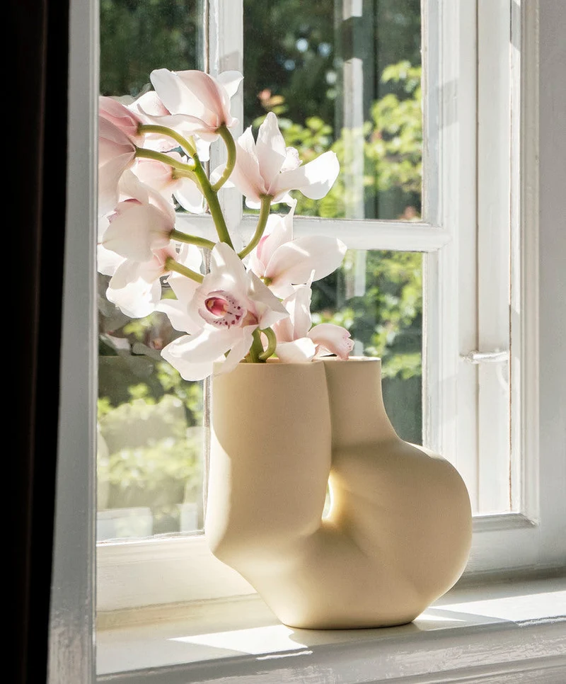 W&S Chubby Vase
