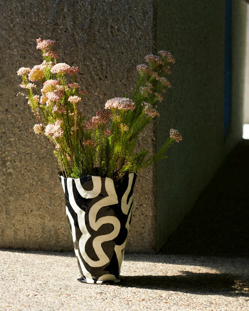 Jessica Hans Shadow Vase