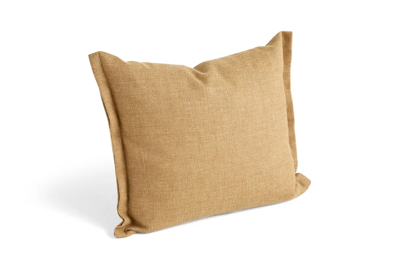 Plica Cushion Structure