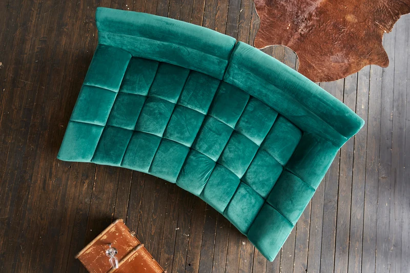 B-Ware KAWOLA Big Sofa NERLA Stoff Velvet grün