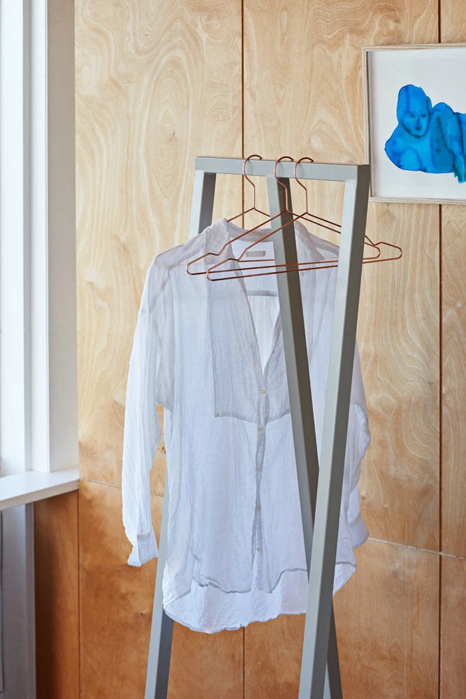 Loop Stand Hall /PICK UP