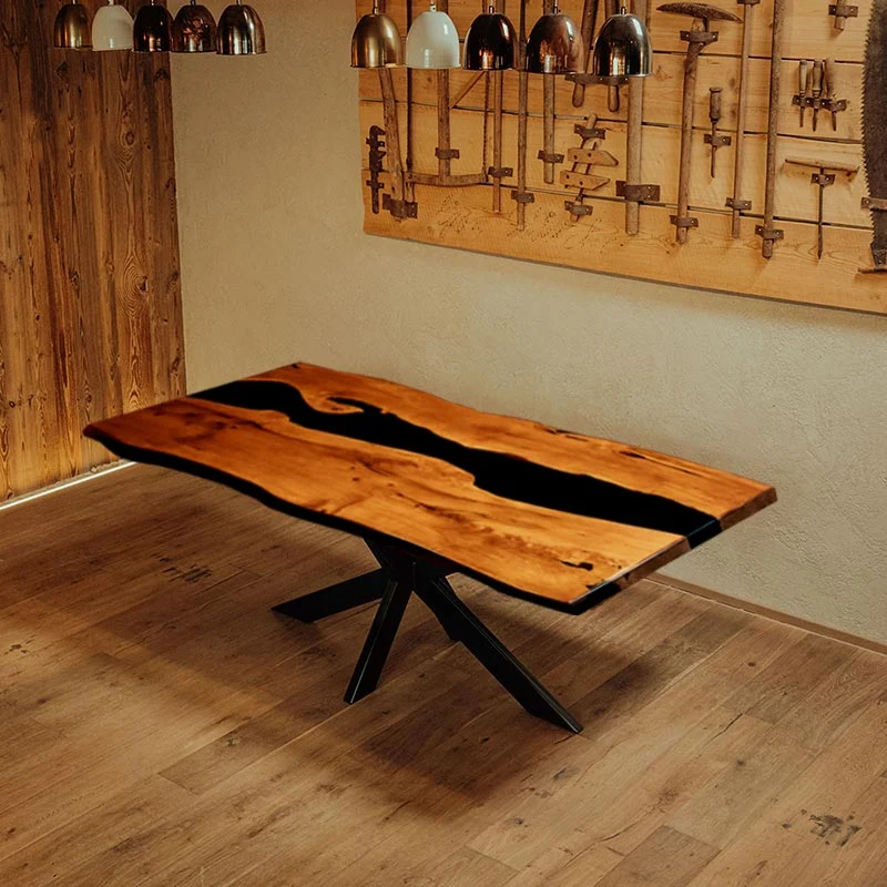 Epoxidharz Tisch aus Esche | Modell Hirschsprung