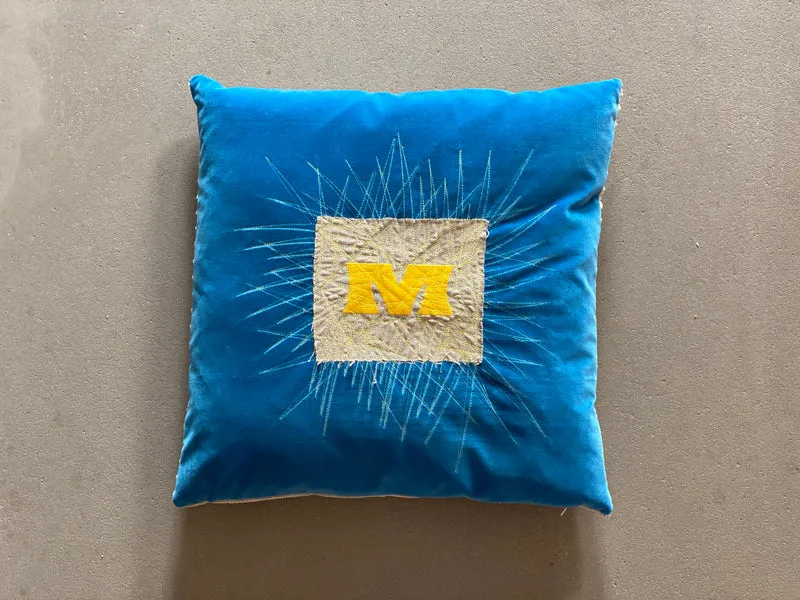 MORGEN - Cushion blue
