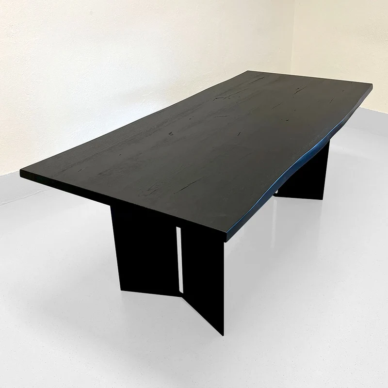 Esstisch Eiche 200 x 90 schwarz mit Baumkante | verschiedene Gestelle