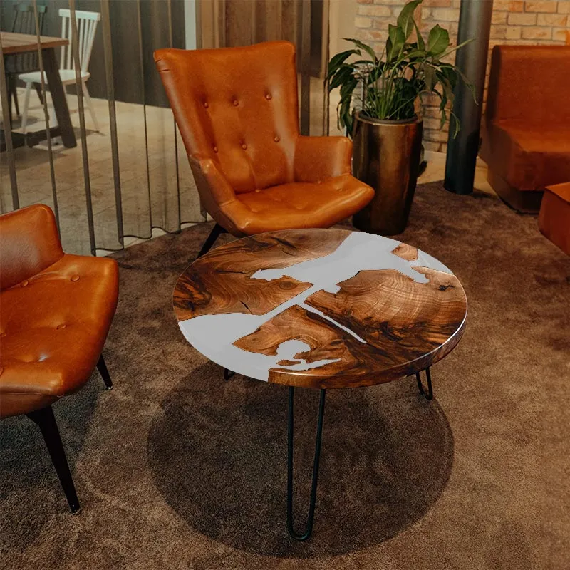 Couchtisch rund aus Nussbaum I Epoxidharz weiss | Modell Schluchsee
