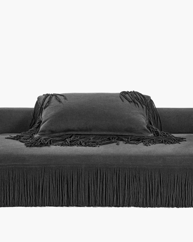 Extra cushion black with black fringes Frou