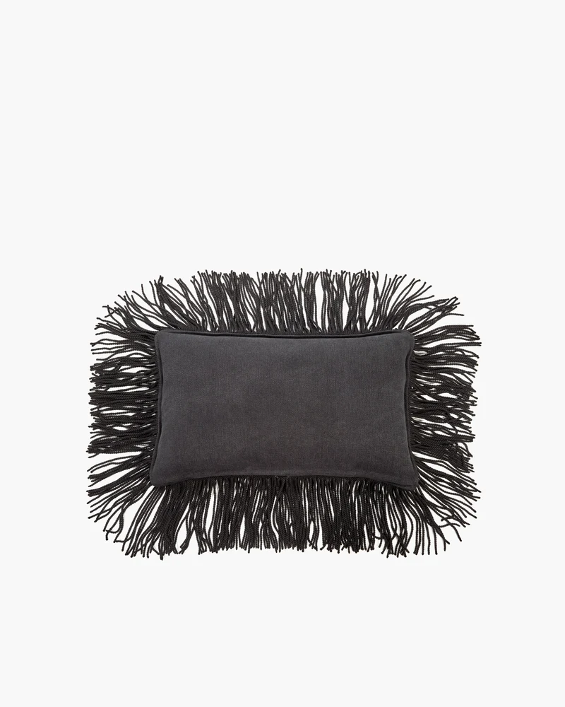 Extra cushion black with black fringes Frou