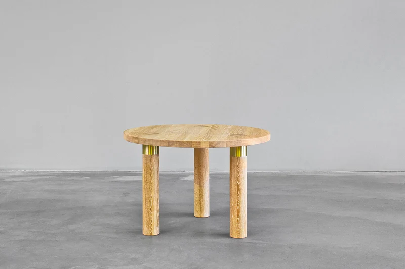 Pole Table round Couchtisch