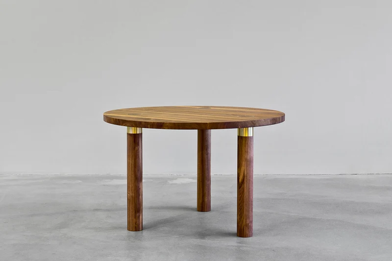Pole Table round Couchtisch