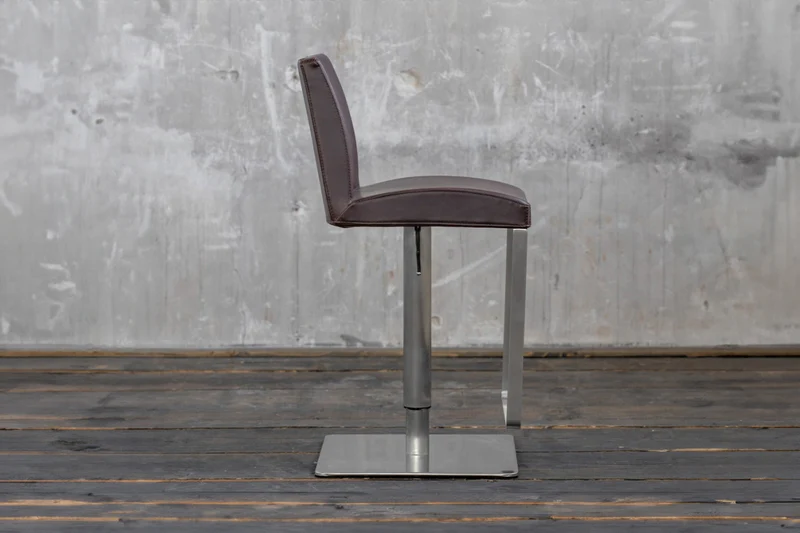 B-Ware KAWOLA Barhocker QUITO Barstuhl höhenverstellbar Kunstleder braun