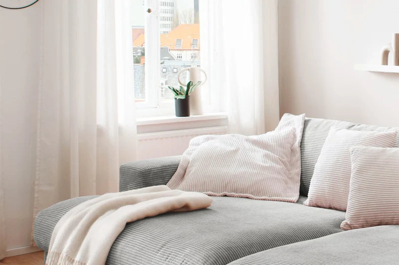 KAWOLA Big Sofa MADELINE Cord hellgrau