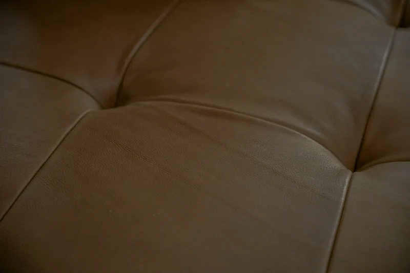 KAWOLA Hocker WIOLO Leder dunkelbraun
