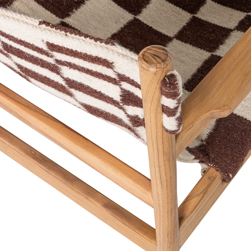Zano sessel holz braun mit kelim-sitzfläche natur
