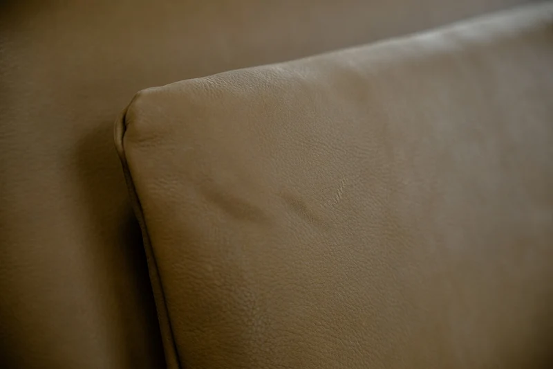 KAWOLA Sofa WIOLO Schlafsofa Daybed Leder camel