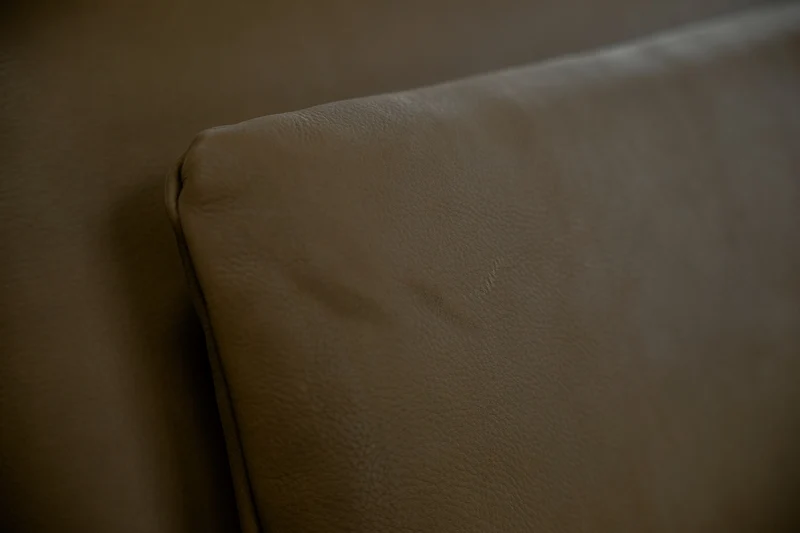 KAWOLA Sofa WIOLO Schlafsofa Daybed Leder dunkelbraun