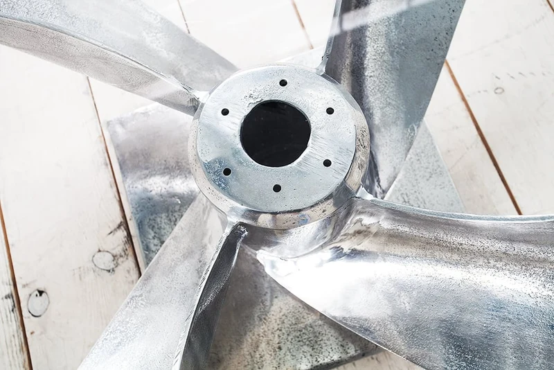 Design Couchtisch ELICA 70x70cm silber Aluminium Maritim