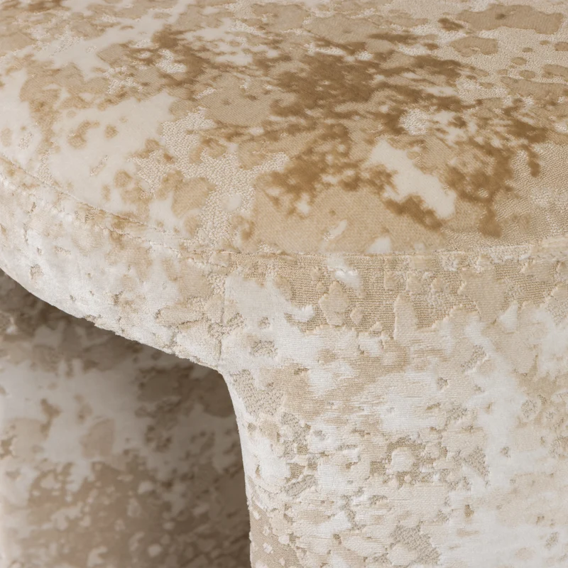 Charlie gepolsterter hocker strukturstoff beige