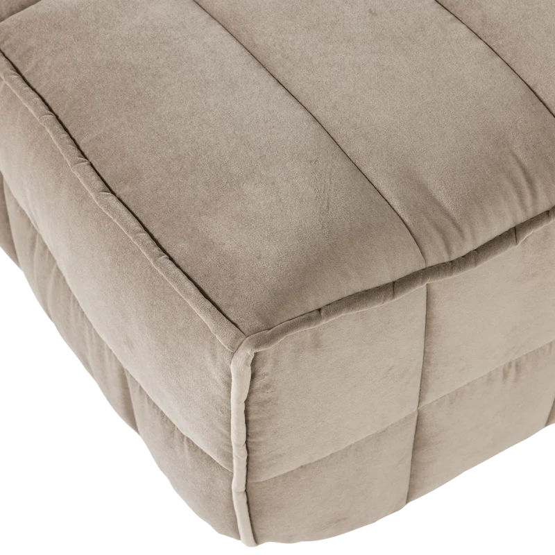 Cluster hocker samt warmes taupe