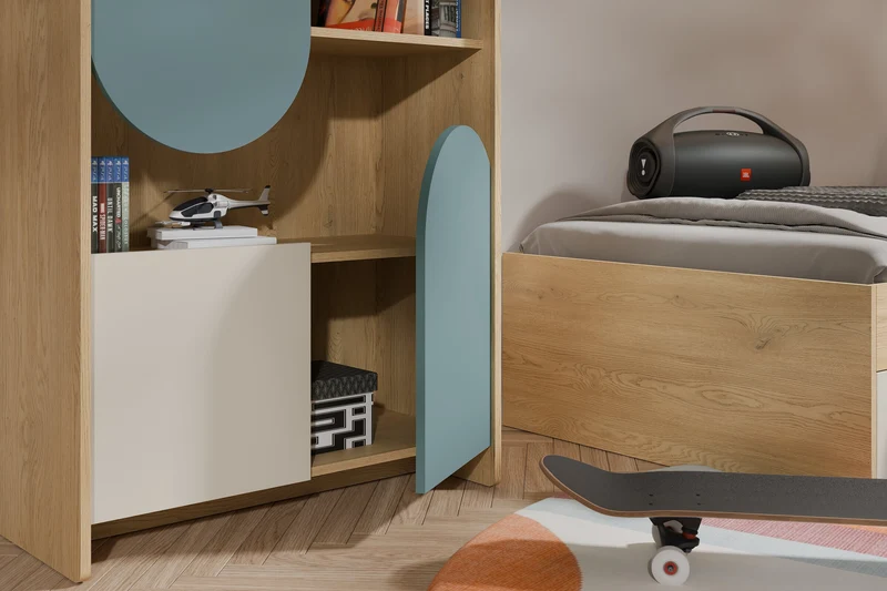 Lexi Kommode 93 cm mit 4 Schubladen – Cremona Eiche / Macadamia / Meeresblau