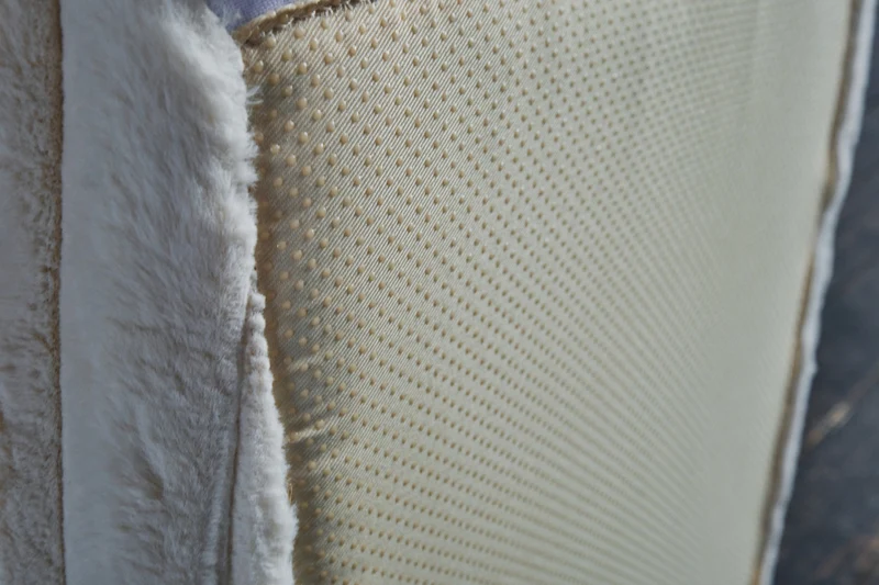 KAWOLA Hocker WIOLO SOFT Polsterhocker mit Rückenkissen Weicher Breitcord cremeweiß