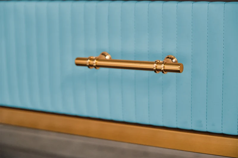 KAWOLA Lowboard MARIA TV-Bank Marmorplatte Kunstleder hellblau