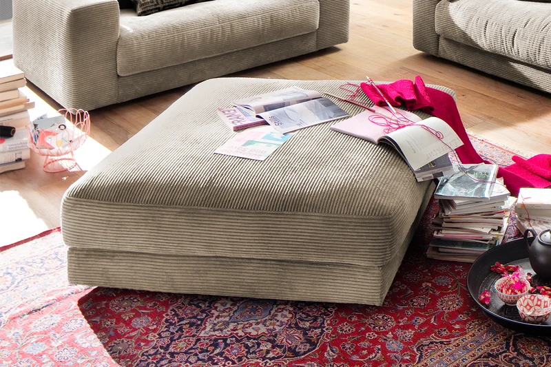 KAWOLA Big Hocker MADELINE Polsterhocker Cord taupe