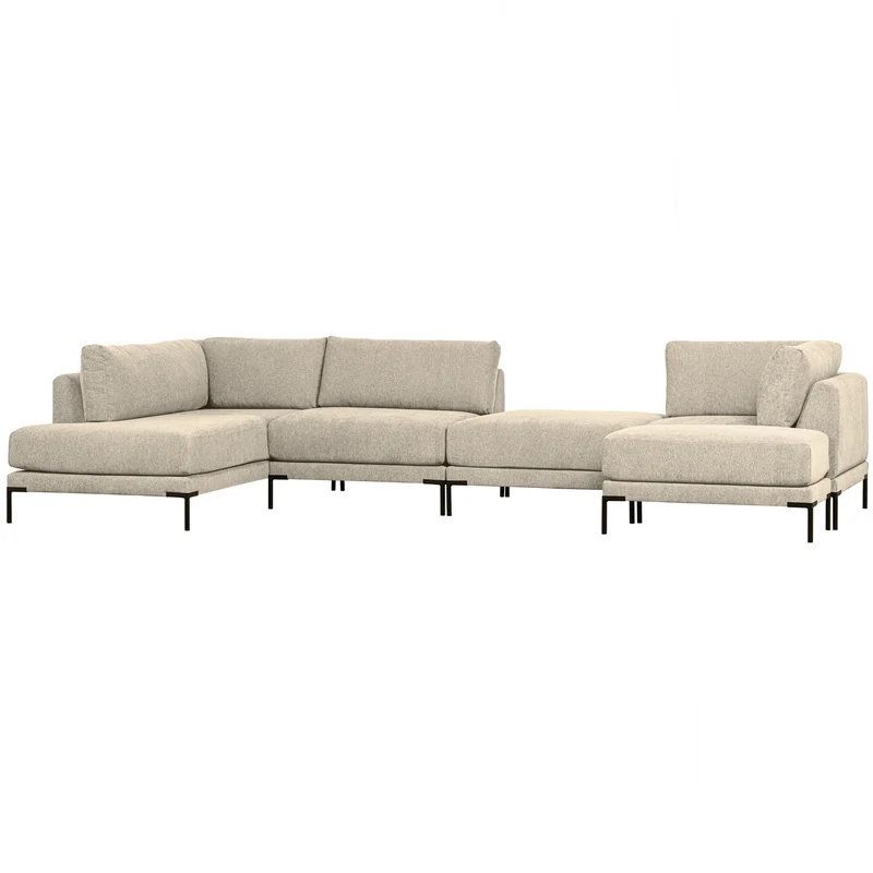Couple lounge element links sand