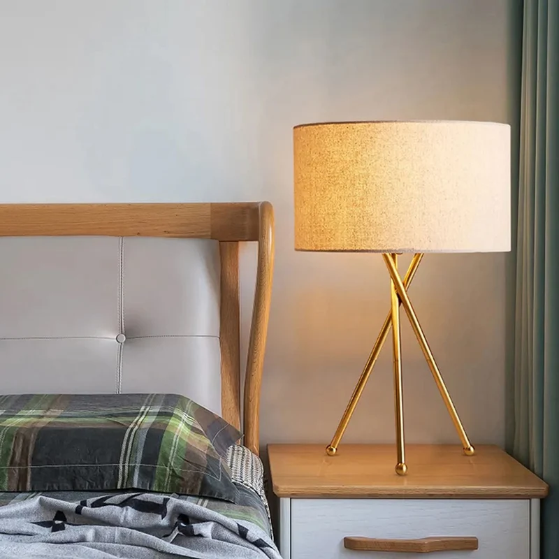 HomeKode Mid-Century Metal Tripod Table Lamp - 55 cm