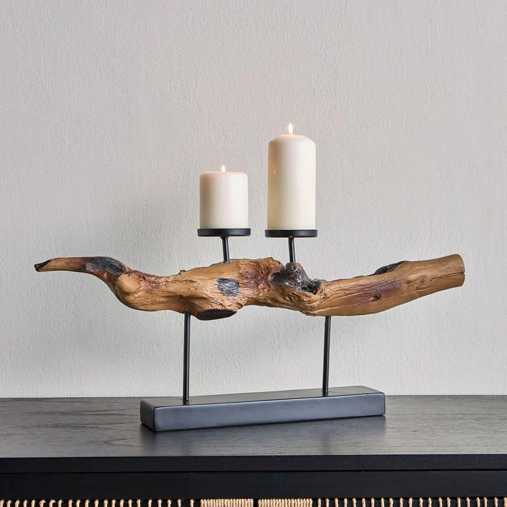 Heritage Raised Branch Pillar Candleholder