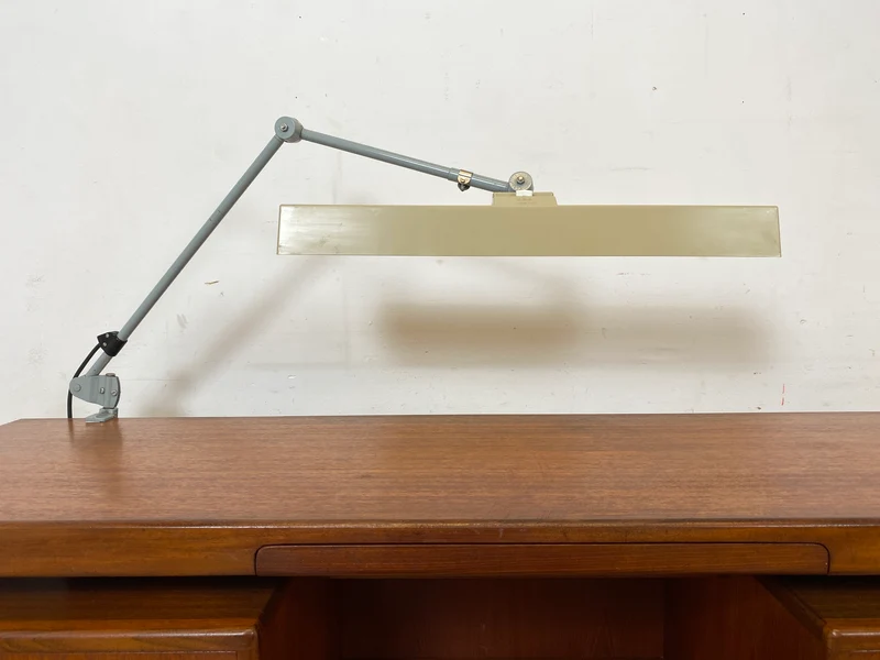 Kultige vollfunktionsfähige DDR Industrie Tischleuchte ILBA mit Gelenkarm I Lampe Leuchte Architektenlampe Schreibtischlampe Arbeitsleuchte Vintage Retro Werkstatt Ostalgie Design I