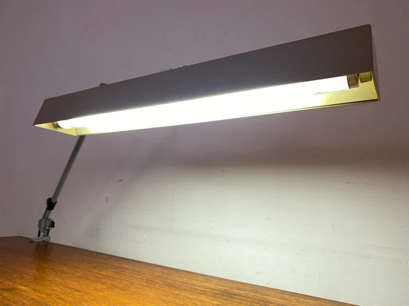 Kultige vollfunktionsfähige DDR Industrie Tischleuchte ILBA mit Gelenkarm I Lampe Leuchte Architektenlampe Schreibtischlampe Arbeitsleuchte Vintage Retro Werkstatt Ostalgie Design I