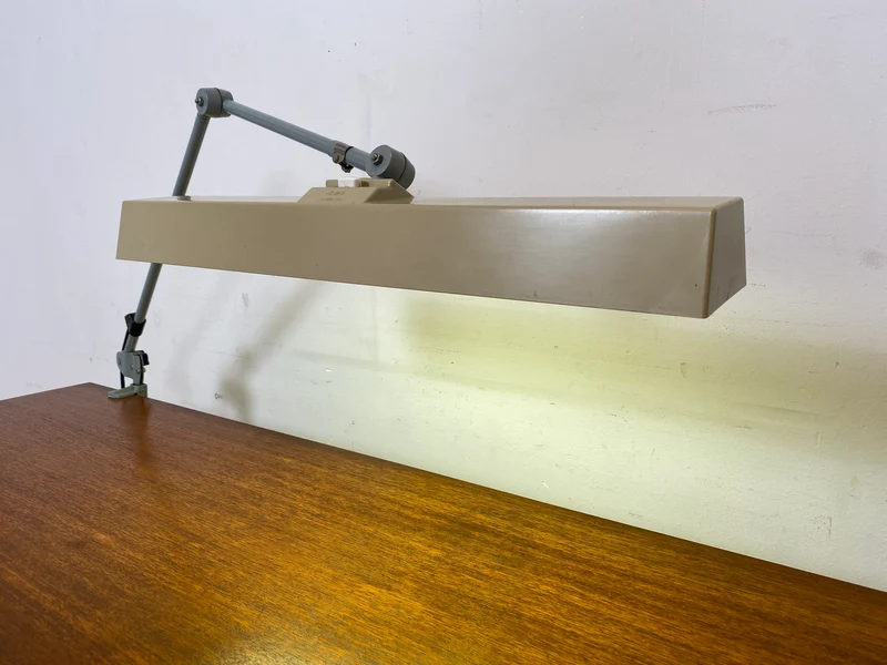 Kultige vollfunktionsfähige DDR Industrie Tischleuchte ILBA mit Gelenkarm I Lampe Leuchte Architektenlampe Schreibtischlampe Arbeitsleuchte Vintage Retro Werkstatt Ostalgie Design I