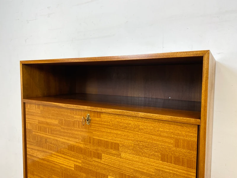 Sehr schöner aufklappbarer Mid-Century Schreibschrank I Sekretär Schreibkommode Schreibtisch Bücherschrank Regal Highboard Kommode Sideboard 60er 70er VEB Vintage I
