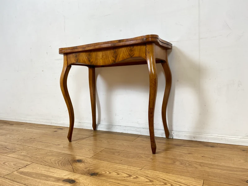 Eleganter aufklappbarer antiker Spieletisch in edlem Walnuss I Tisch Konsolentisch Konsole Esstisch Küchentisch Spieltisch Schreibtisch Jugendstil Chippendale Vintage I