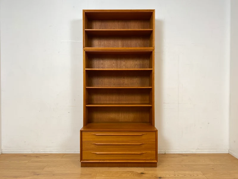 Hochwertiger Vintage Bücherschrank von Strobeck in skandinavischem Still mit Schubladen I Teakholz I Regal Bücherregal Holzregal Danish Design Mid-Century Vintage Teak I