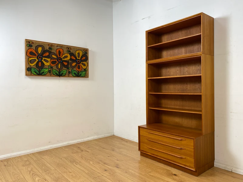 Hochwertiger Vintage Bücherschrank von Strobeck in skandinavischem Still mit Schubladen I Teakholz I Regal Bücherregal Holzregal Danish Design Mid-Century Vintage Teak I