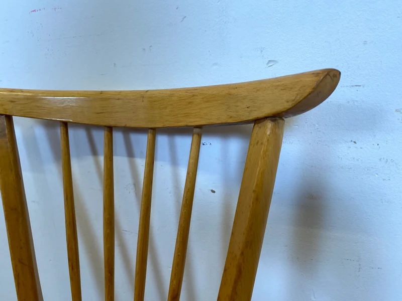 Formschöner und stabiler heller Mid-Century Sprossenstuhl aus Buchenholz mit rotem Kunstleder Sitz I Stuhl Holzstuhl Esszimmerstuhl Küchenstuhl 50er 60er Vintage I (Kopie)