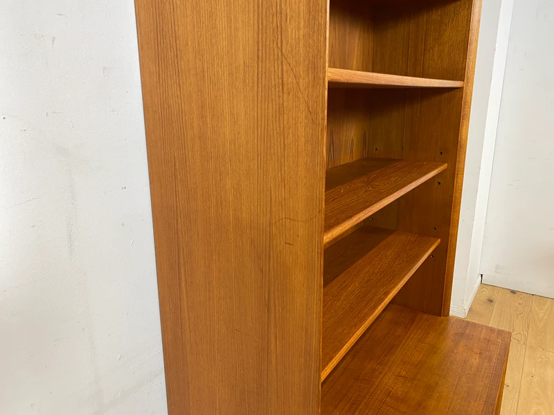 WMK I Hochwertiger Vintage Bücherschrank von Strobeck in skandinavischem Still mit Schubladen I Teakholz I Bücherregal Regal Holzregal Danish Design Mid-Century Vintage Teak I