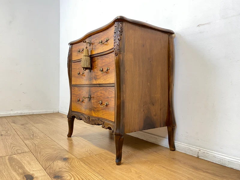 Elegante und hochwertige 60er Jahre Stilmöbel Kommode I Vollholz I mit Schubladen und Messinggriffen I Schrank Schubladenkommode Wäschekommode Barock Rokoko Vintage