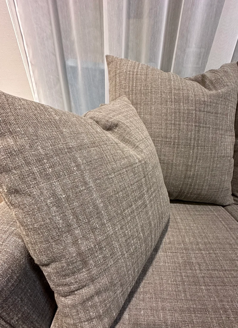 HELLAND Seniorensofa Bubble 3-Sitzer I gepolsterte Armlehnen