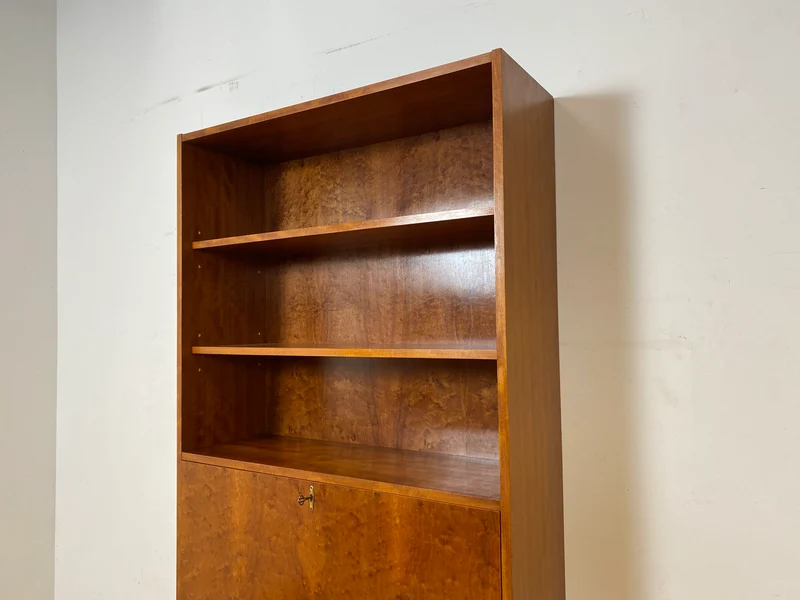 Stilvoller Mid-Century Schreibschrank mit großer Schreibklappe und Regal I Sekretär Schreibkommode Schreibtisch Bücherschrank Bücherregal Highboard Regalwand Vintage 60er I